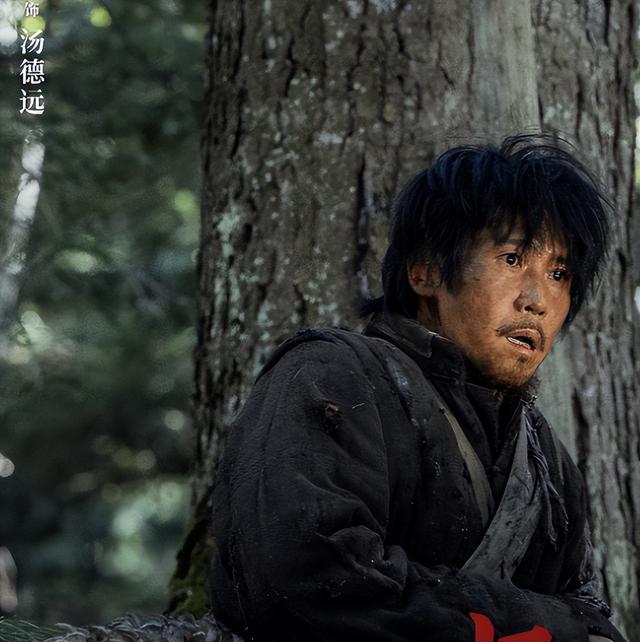朱媛媛不会想到，自己去世3个月后，李乃文走上了一条“上坡路”