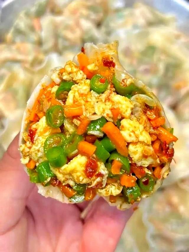 头伏饺子香！这4陷最养4种时令菜入馅鲜，消暑开胃过伏天
