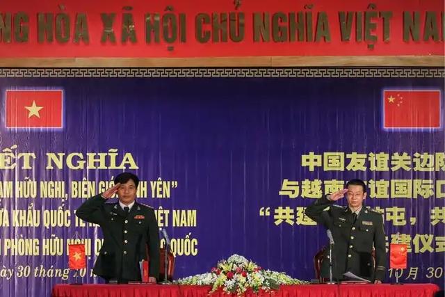 越南与中国杠上了？中国前脚定下9月3阅兵，越南后脚就定9月2！
