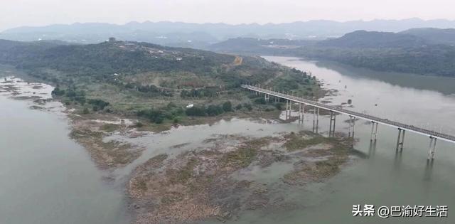 不是海边去不起，是南岸这个江边小镇更有性价比！周末露营走起