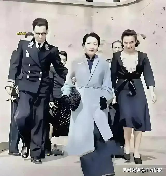 这是宋美龄年轻时的真实样貌,不是演员饰演,是货真价实的老照片