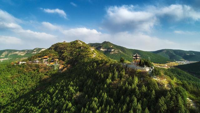 文旅圈“冰火两重天”：4A景区流拍与乐园涨价受捧的真相