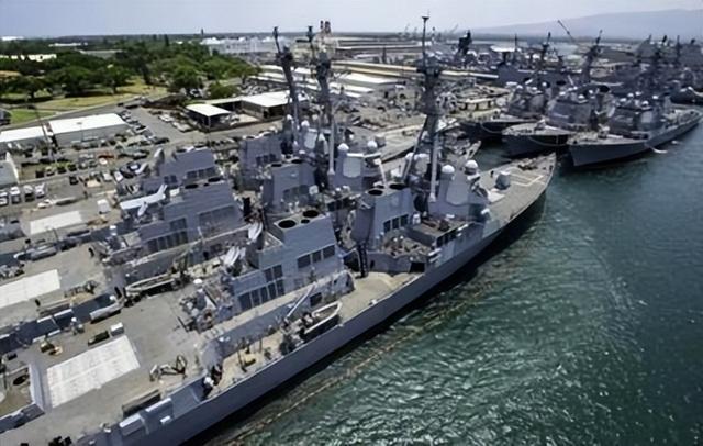 戴旭：中美一旦发生战争，美国有实力将中国沿海城市打得稀巴烂？