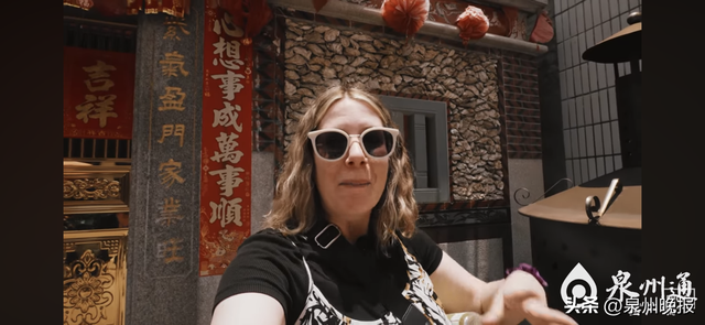 英国夫妇来泉旅游制作视频上传社交平台，并评价：“泉州是被低估的宝藏之城”
