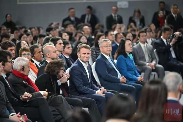 法国总统：马克龙访华，为什么成都成了首选之地！
