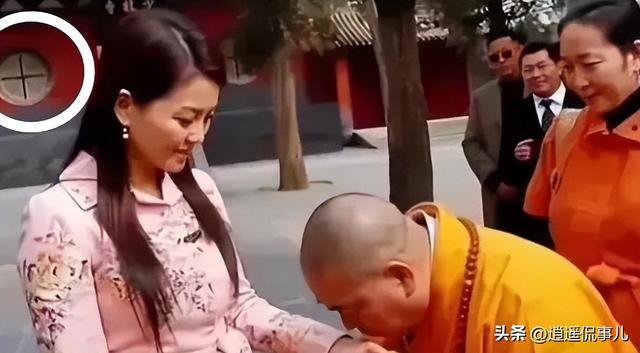 释永信刚被查，令人担心的事就发生了，著名央视主持人受到牵连！