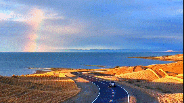 博斯腾湖上的孤独