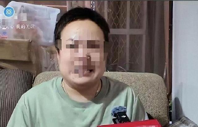 因一条狗，九人深夜踹门围殴，户主反杀后，结局让人后背一凉