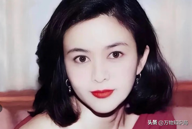 关之琳的母亲有多漂亮？娇媚冷艳颜值出众，美得惊为天人！