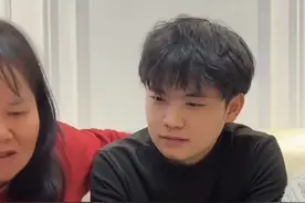 太子归位，满眼都是笑，彭聪聪会是第二个解清帅么？图片