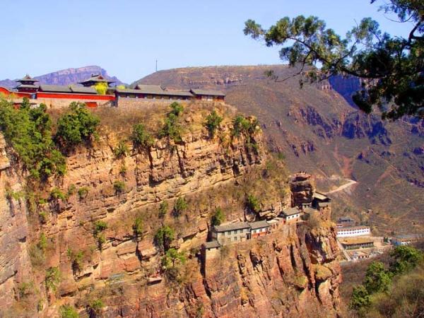 河北旅游：两登太行壮美奇峰苍岩山（图）