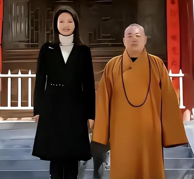 拔萝卜带泥！释永信被抓六天后，释小龙父亲出事，过往黑史全被扒