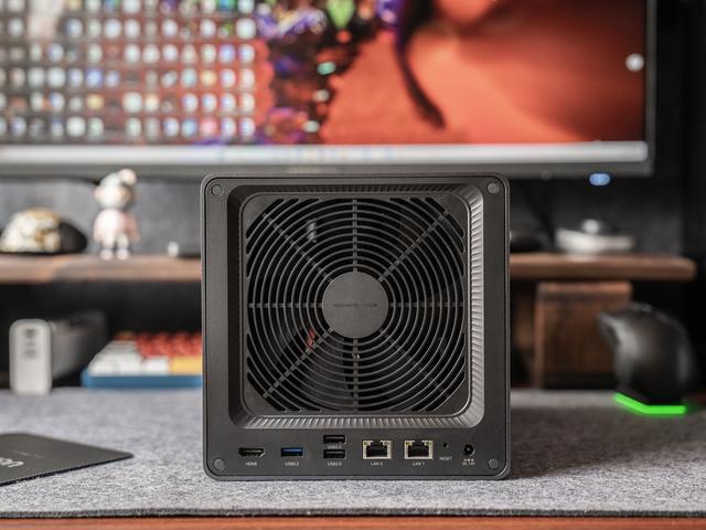 告别iCloud等网络云盘，用绿联DXP4800轻松打造个人私有云存储