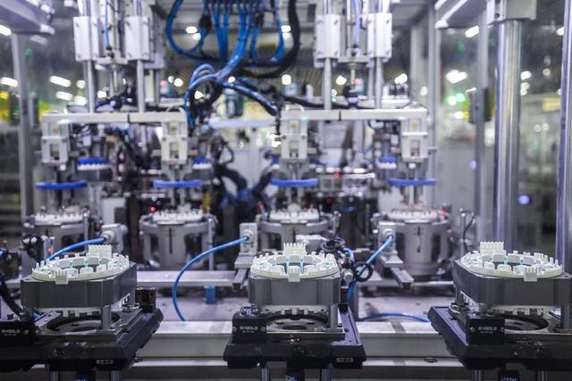 第二个富士康？宣布全线搬迁、近10万工人丢掉饭碗，央媒早有预警