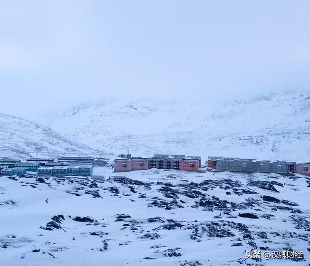 中日关系紧绷	，第三国突站队日本，明确放话，无意与中国合作