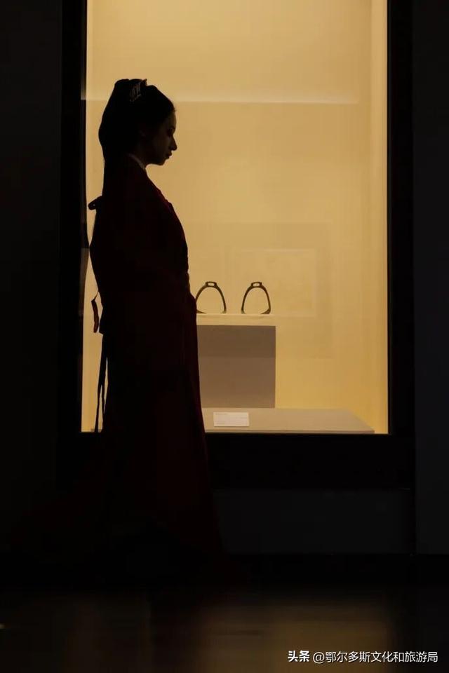 走，去鄂尔多斯文化产业园当主角！