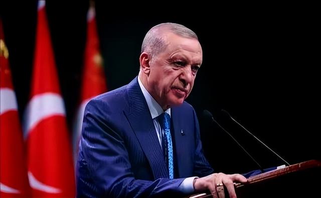 特朗普被算计了？土耳其要助普京取得胜利，美国还得感谢埃尔多安