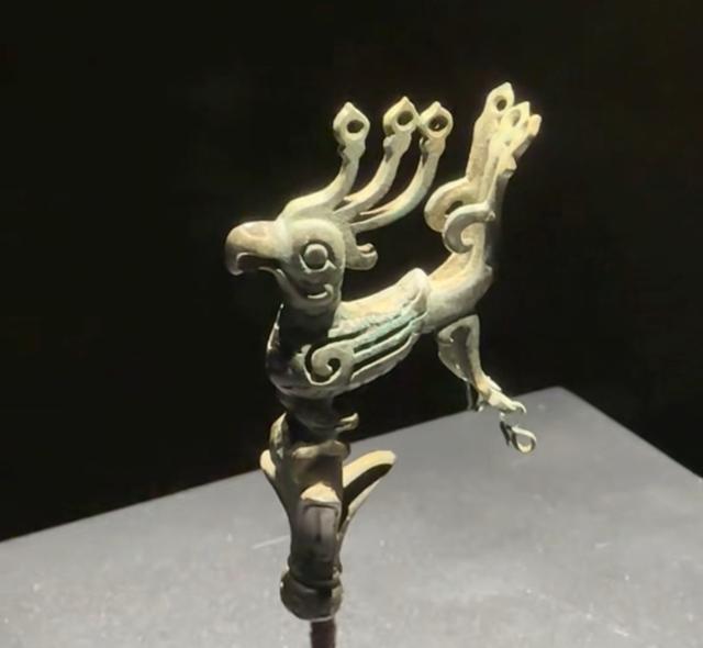 古 蜀 王 国 探 秘——走 进 三 星 堆（一）