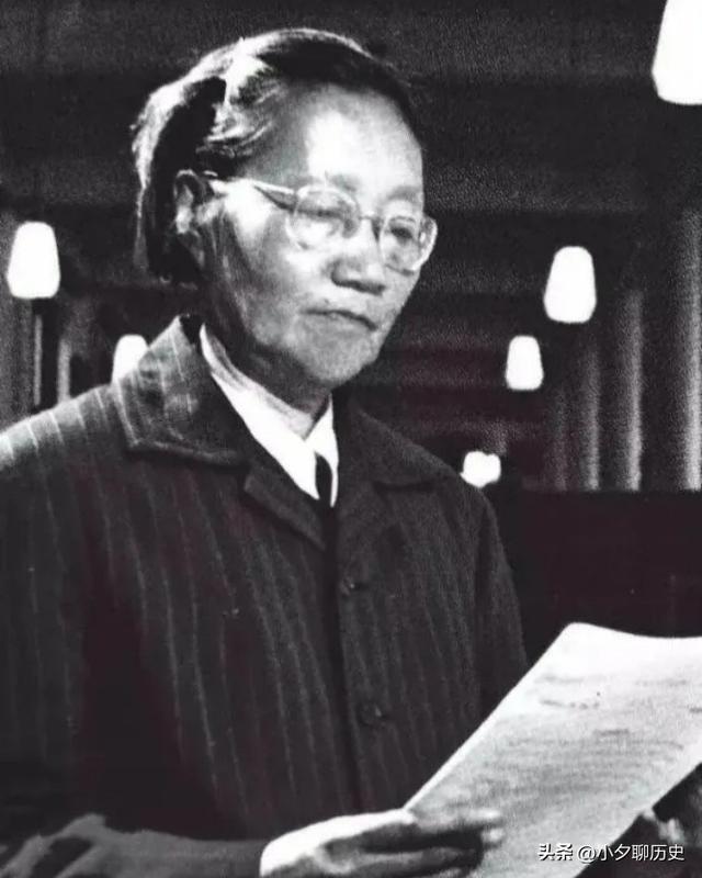 64年邓小平视察兰州，走到一妇女面前，惊讶地问：你怎么在这里