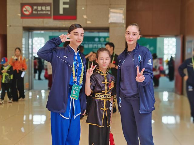 乐山最近很“洋盘”！亮眼活动扎堆来，全球目光聚焦这座城！