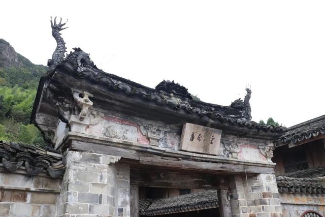 靠“学霸”出圈！乐清这个千年古村，够硬核