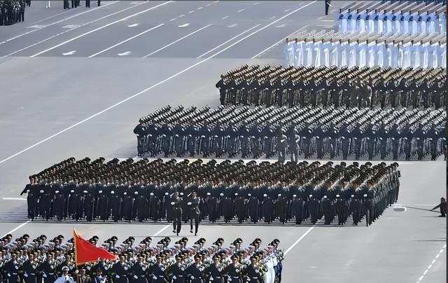 九三阅兵安排公布，没等到中方邀请的特朗普，先收到中国反制警告