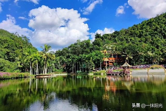 南方避寒城市大PK：三亚、北海、西双版纳，你选谁？