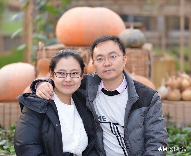 蔡磊刚拿AI重磅奖项没多久，妻子段睿一番话，再度引爆全网好评