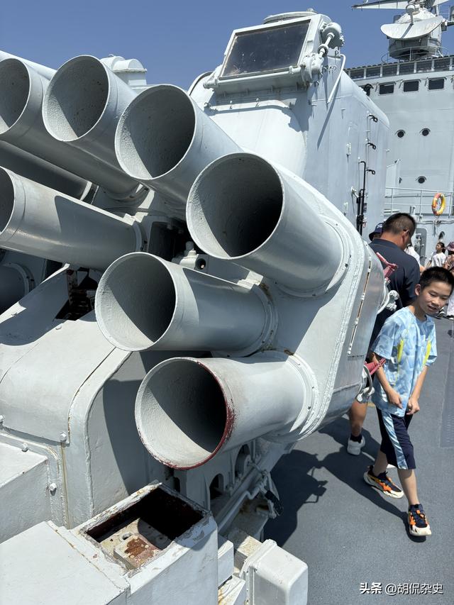 走进青岛海军博物馆：在涛声中感受海军历史与辉煌（四）