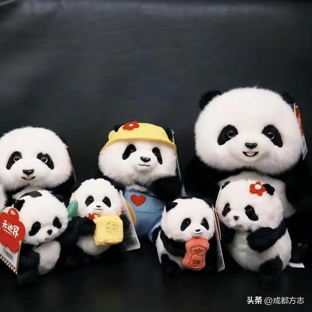 来都来了，不带件“成都礼物”走怎么行啊！