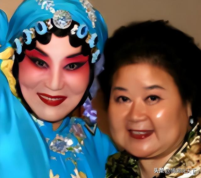 京剧老艺术家齐淑芳，为传播京剧做出很大贡献