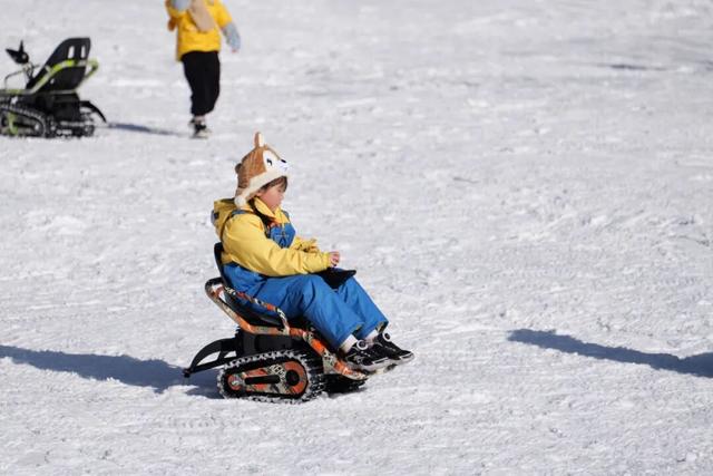 向快乐出发！毕棚沟月亮湾冰雪娱乐场盛大开启！
