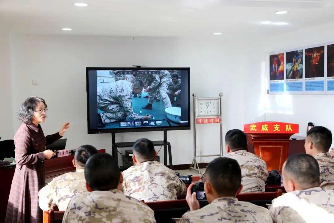 07d13ec78b0107da76af4d42307d0db9.jpg nEO_IMG_4.jpg