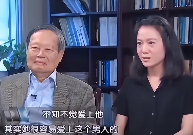 杨振宁去世才4天，令人担忧的事发生了！翁帆同学昔日言论被扒
