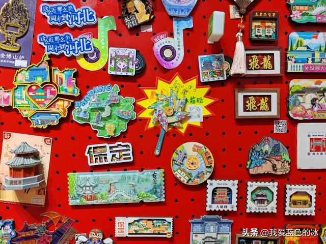 逛逛保定西大街，好像每个城市都有这么一条街