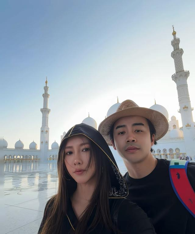 吴辰君在迪拜报平安，称物资充足暂不离开，李茂将自驾跨境去阿曼