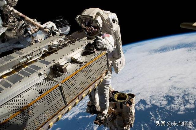 NASA陷60亿预算危机！数十太空任务悬了，登月计划能独善其身吗？
