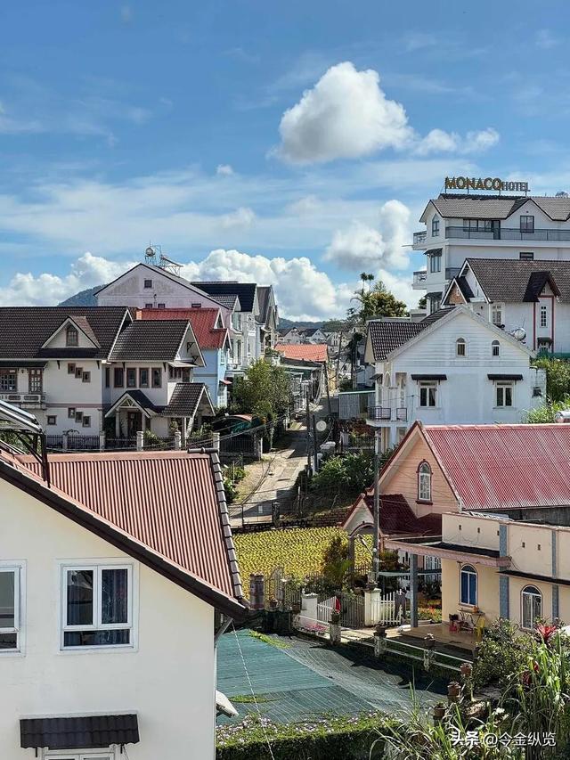 越南深山藏着个“宝藏县城”！美食好吃一百倍，去过南法的都馋哭