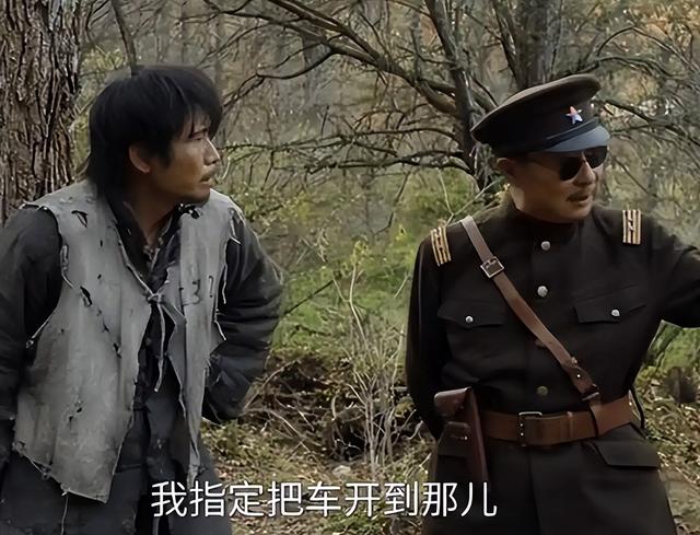 不会演就别演了，双眼无声、表情浮夸，她的演技老戏骨也带不动