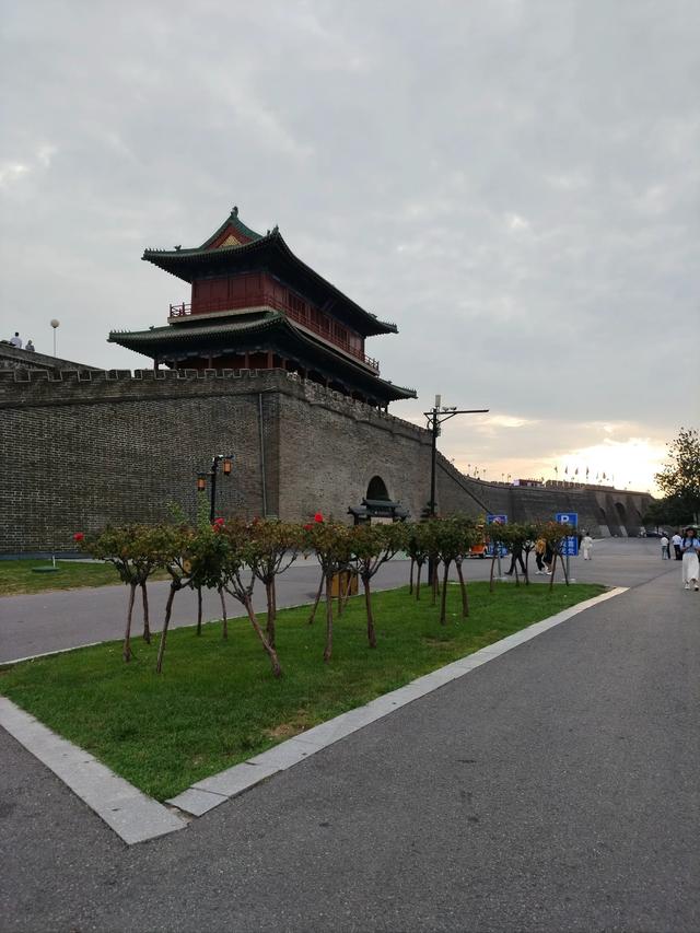 都说太原比石家庄还要名气大，两地深度游后，才发现差距真的很大