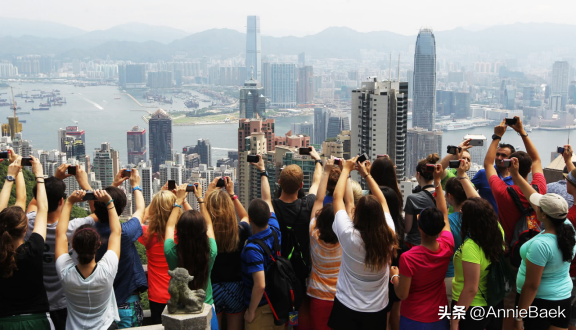 香港如何失去内地旅游市场？网友：不断挑战底线，凉凉是必然的！