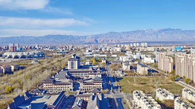 图集 | 初冬 有一种美 叫晴空下的贺兰山