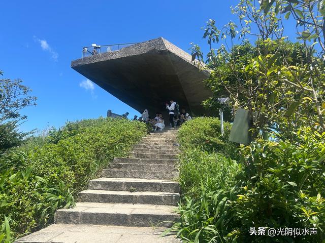 深圳游记:梅沙尖和云海广场的山与海