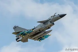 解放军空军，300多架歼10C战机，制空作战，到底实力如何？图片