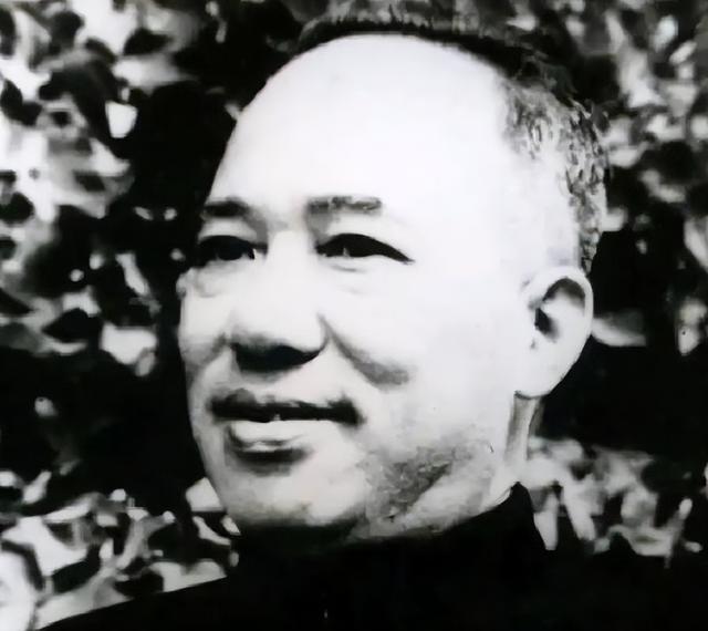 他参加了遵义会议，旗帜鲜明支持毛主席，为何之后官却越做越小？
