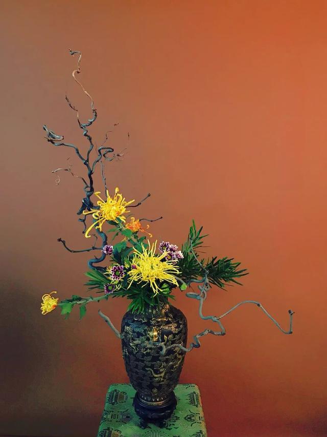 30个名师菊花插花作品，带你赏尽秋日好风景