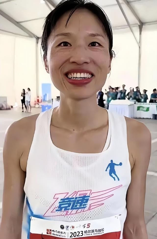 张水华不再回避！公开坦白离职原因	，违规处分风波12月就尘埃落定