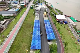 龙舟鼓点待发 竞渡盛事在即丨2024年中国—东盟国际龙舟公开赛准备就绪图片