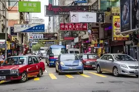 为啥在香港很少见到“国产车”？当地人：不是不买，我们也没办法图片