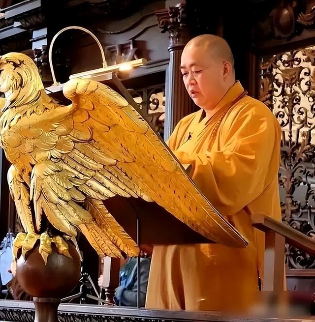 越扒越劲爆！释永信在少林寺的奢靡生活，你想都不敢想！